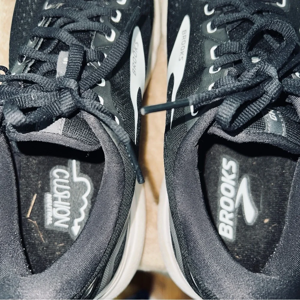 Brooks Ghost 15 Running Athletic Sneakers Shoes US 10 M Black Silver/Gray - Picture 8 of 10